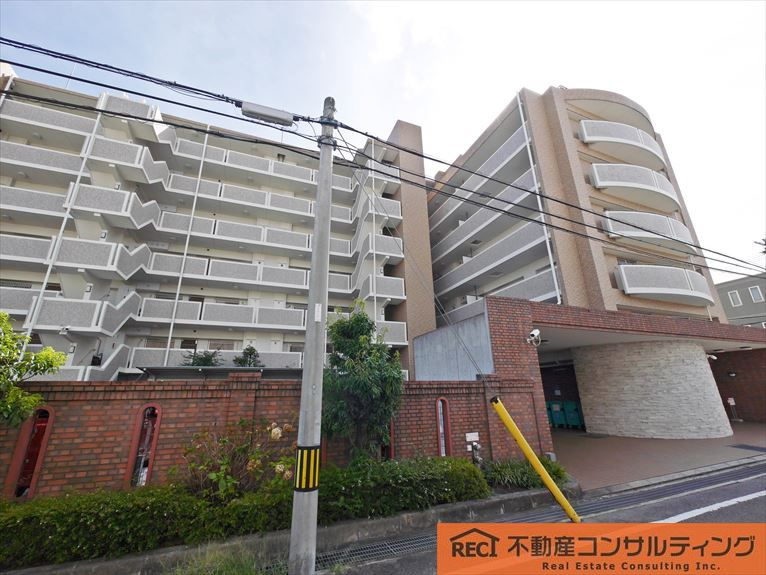 ネバーランド上甲子園の外観