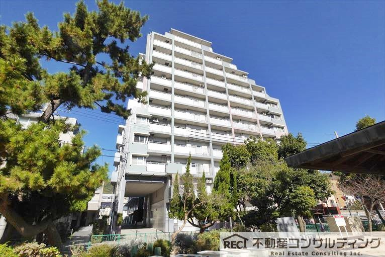 本山センチュリーマンションの外観