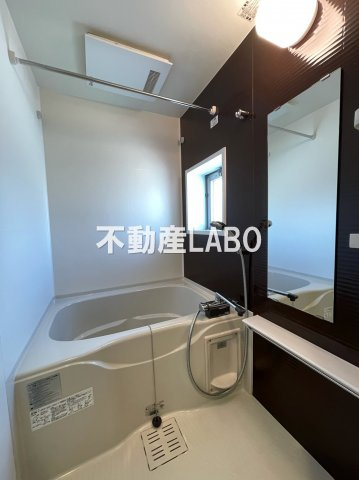 HRフロントリーガル難波WESTの浴室