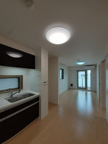 モン　エール　西日暮里の居間・リビング