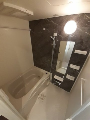 モン　エール　西日暮里の浴室