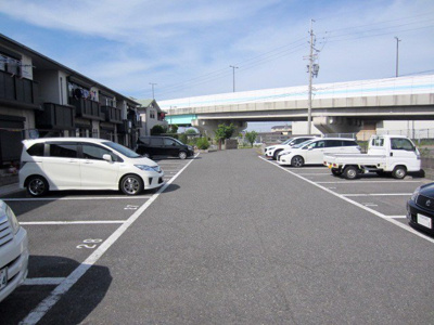 【駐車場】 | ハイツ天神A棟