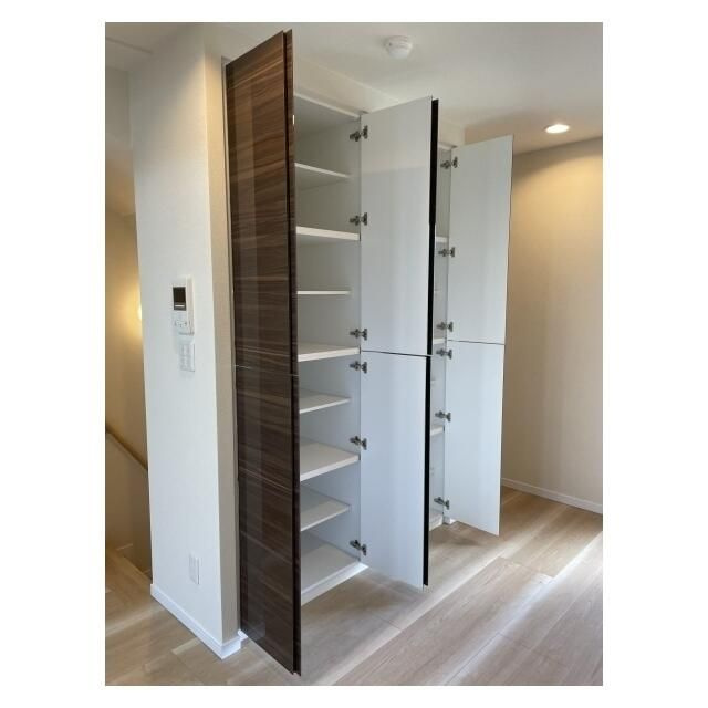 ＵＶＡＳ池袋の収納