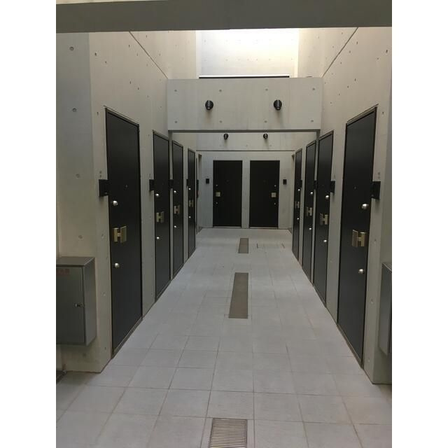 ＵＶＡＳ池袋のエントランス