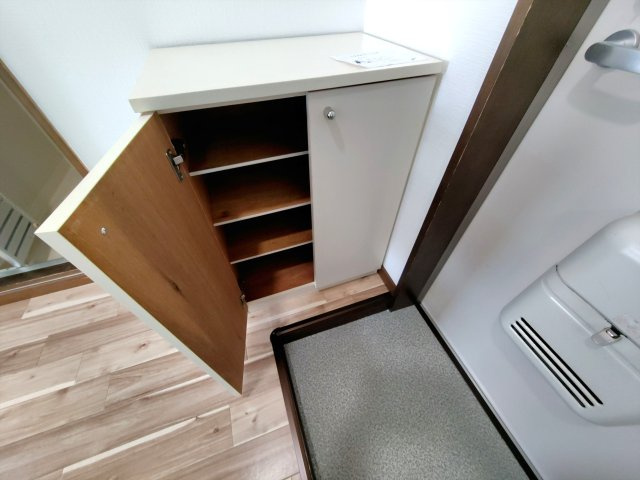 ライブ10の玄関