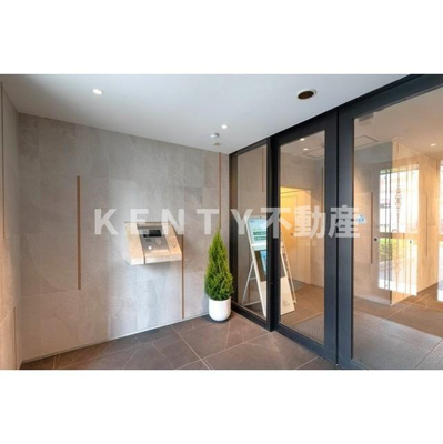 【ロビー】 | ＬａＳａｎｔｅ五反田 | ゆとりのあるロビーです