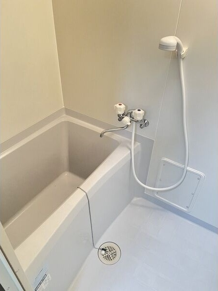 アンプルール ブワ SUMIIKEの浴室