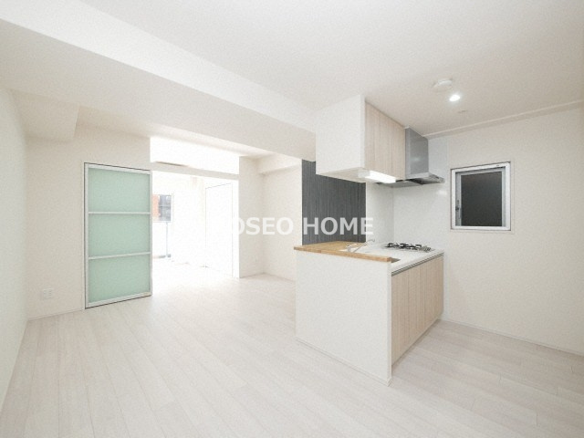 L-IDEA OTEMAE の居間・リビング