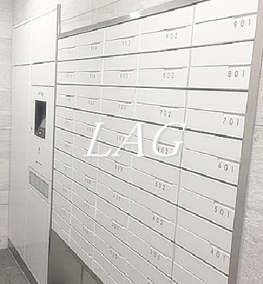 【その他共用部分】 | REXZY KIYOSUMI-SHIRAKAWA | 宅配ボックスと集合ポストです。