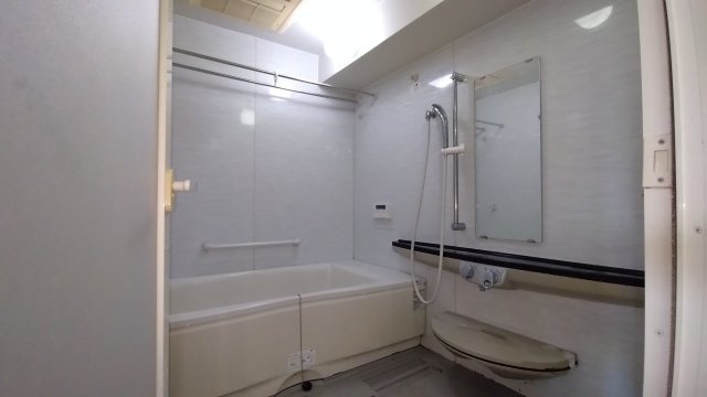 クレール八戸ノ里ソレイユの浴室