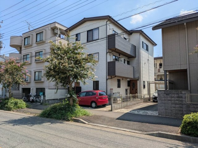 東所沢二世帯住宅の前面道路含む現地写真