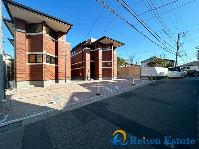 新築戸建　茅ヶ崎市浜竹3丁目の前面道路含む現地写真