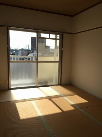 サンコーポ国分【キャンペーン対象物件】の和室