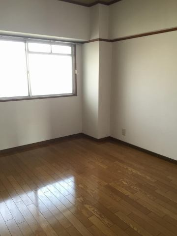 サンコーポ国分【キャンペーン対象物件】の洋室