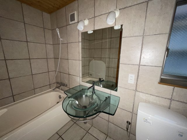 ECO station House 並木の独立洗面台|※別号室の参考写真です。