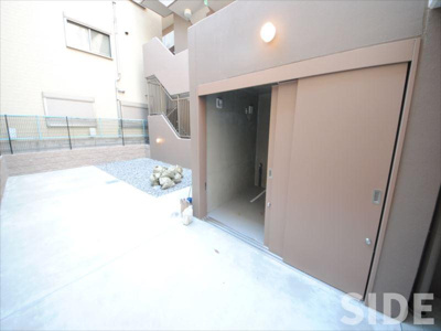 【エントランス】 | クロシェット関目