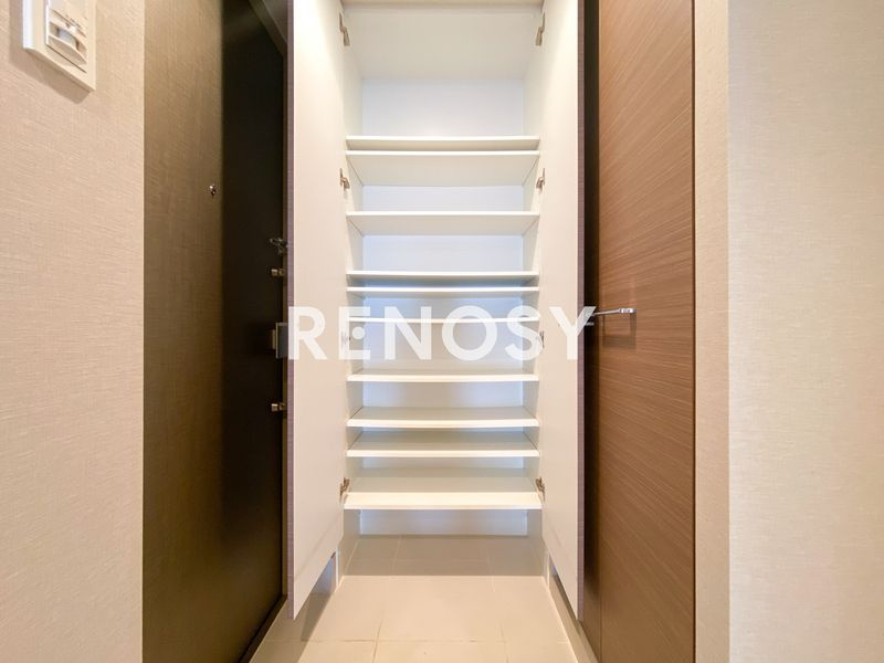 グラントゥルース赤羽プレミオの収納