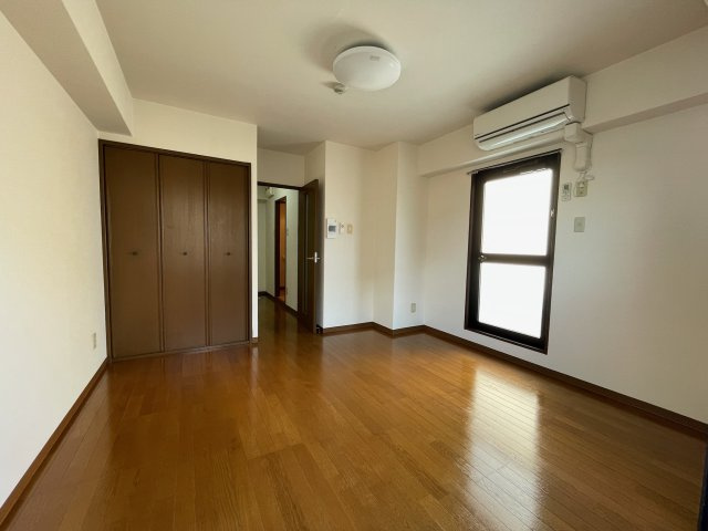 ヴィラ・パストラルⅡの洋室