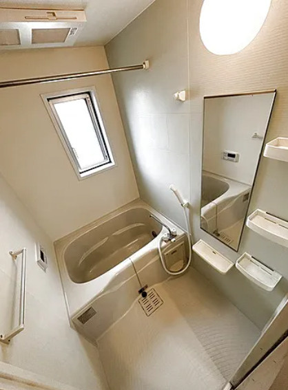 ルピナスの浴室