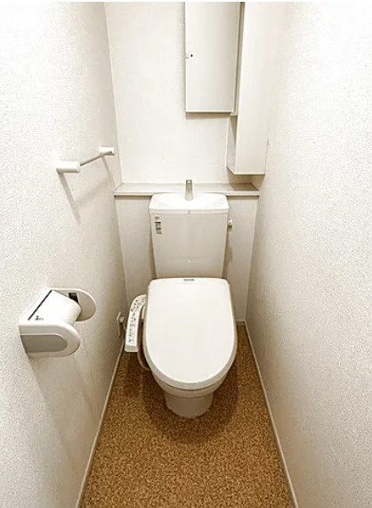 ルピナスのトイレ