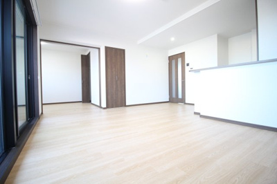 【居間・リビング】 | ベンビレッジ平田西公園