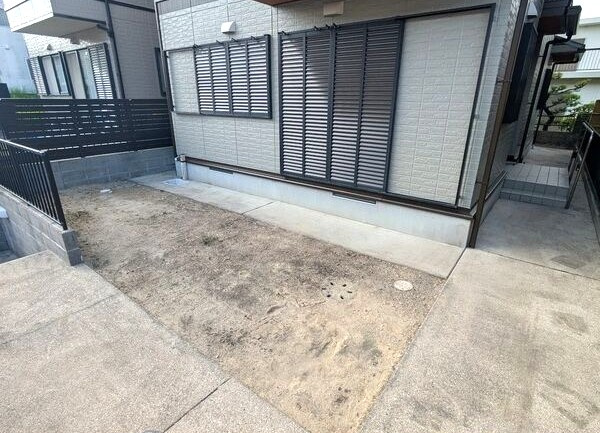 マムハウスＢ棟の庭