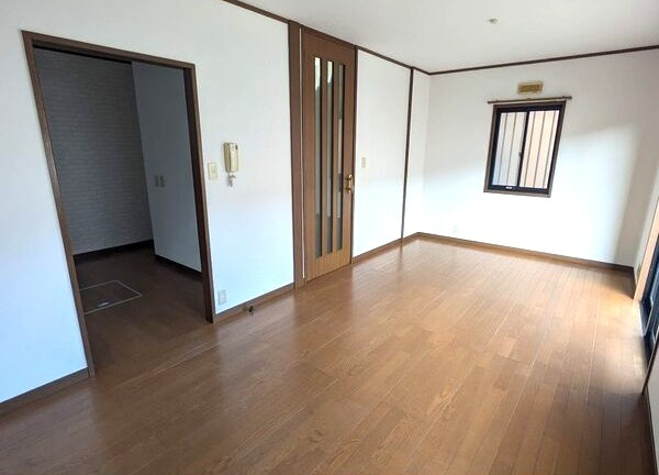 マムハウスＢ棟の居間・リビング