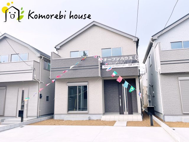 第17上尾上　新築一戸建て　Cの外観|耐久性に優れたサイディング貼りの外観。雨風に強く、汚れにくい素材で美しさが長持ちします。日々のメンテナンス負担を軽減し、家族の暮らしをしっかり守る安心の新築住宅です。