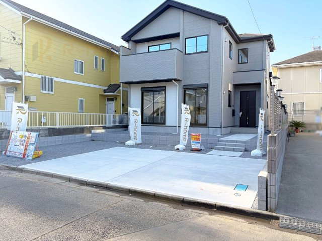 守谷市薬師台9期　新築戸建て　1号棟の駐車場|カースペースは2台お停めいただけます♪