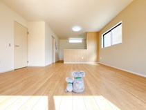 伊勢崎市太田町　新築住宅の画像