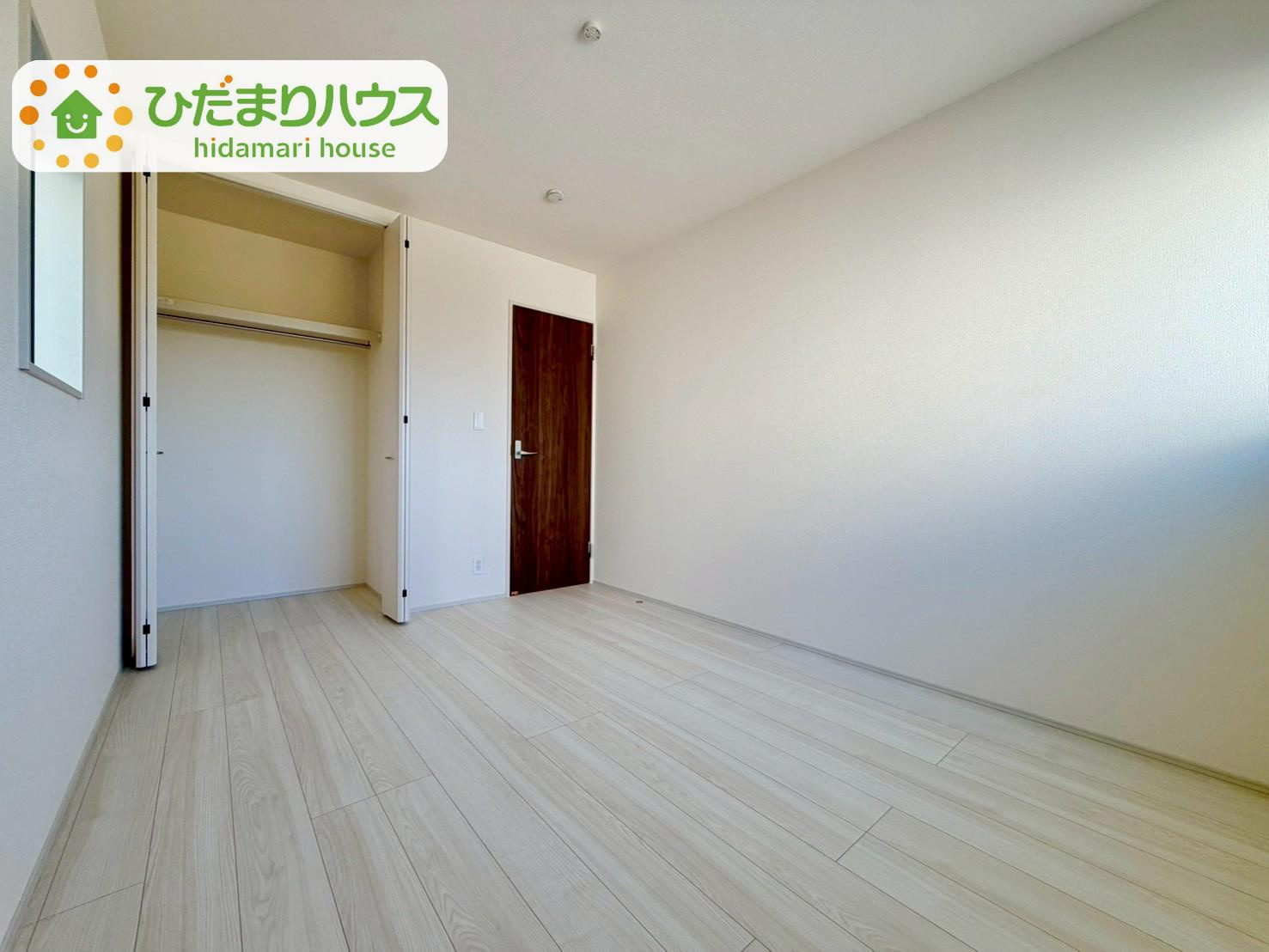 野田市中野台4期　新築戸建　4号棟の洋室|クローゼットタイプの収納は荷物がどこにあるかすぐに見つかります！							
