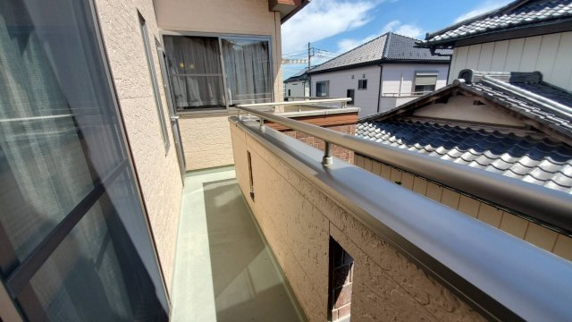 熊谷市拾六間　中古戸建　既存住宅状況調査報告書　有（インスペクション）のバルコニー