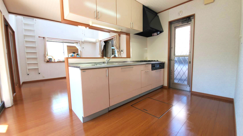 熊谷市拾六間　中古戸建　既存住宅状況調査報告書　有（インスペクション）のキッチン
