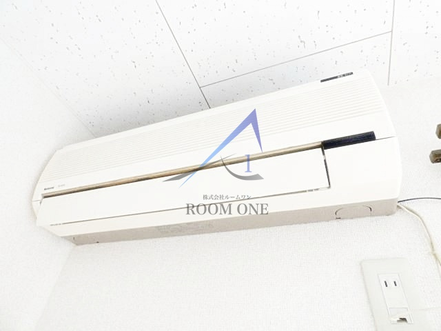 ドエル・ウッズの設備|エアコンです。