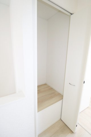 郡山市御前南５丁目　　　1号棟　　朝日が丘小学校、郡山第７中学区の収納|2F収納スペース♪