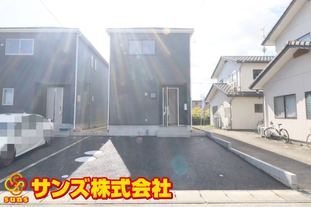 郡山市御前南５丁目　　　1号棟　　朝日が丘小学校、郡山第７中学区の外観|北側から見た外観