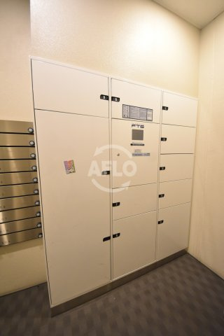 レジュールアッシュウエストレジスのその他共用部分|レジュールアッシュウエストレジス　宅配ボックス