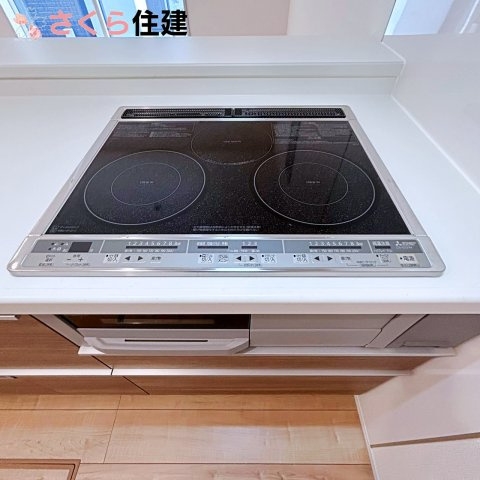 宇都宮市大寛1丁目1号棟のキッチン|HIクッキングヒーターです