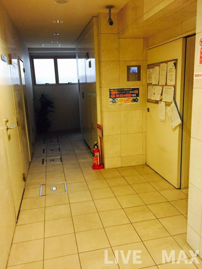 【ロビー】ロイヤルシティ西大路