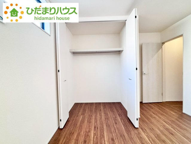 野田市中野台4期　新築戸建　6号棟の収納|お洋服の多い女性に人気！収納力の高いクローゼット付☆彡						
