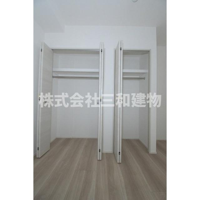 プライムガーデン若木の居間・リビング