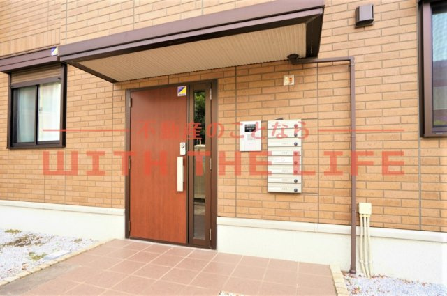 フェリオ【10，000円キャッシュバック対象物件】のエントランス|清潔なエントランスです