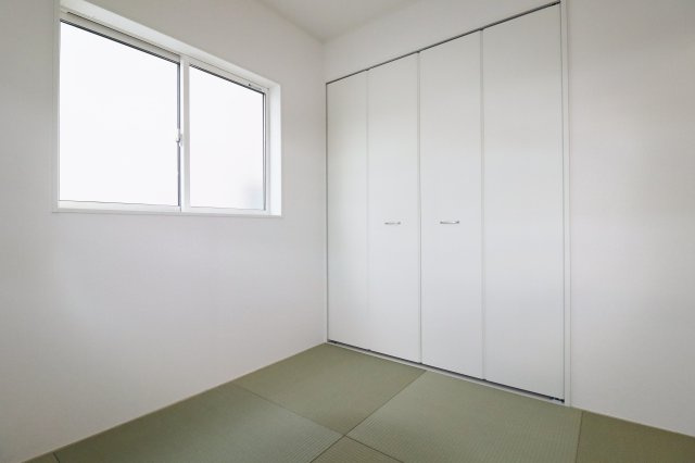 郡山市御前南５丁目　　　２号棟　　朝日が丘小学校、郡山第７中学区の和室