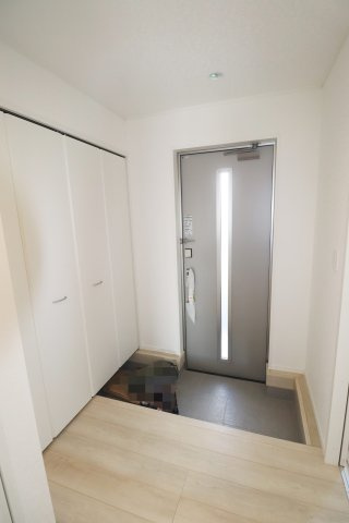 郡山市御前南５丁目　　　２号棟　　朝日が丘小学校、郡山第７中学区の玄関