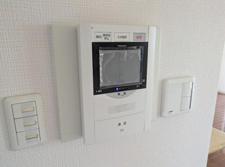 【防犯設備】 | 甲府市朝日4丁目 平成14年築 サーパス朝日通り 11階南向