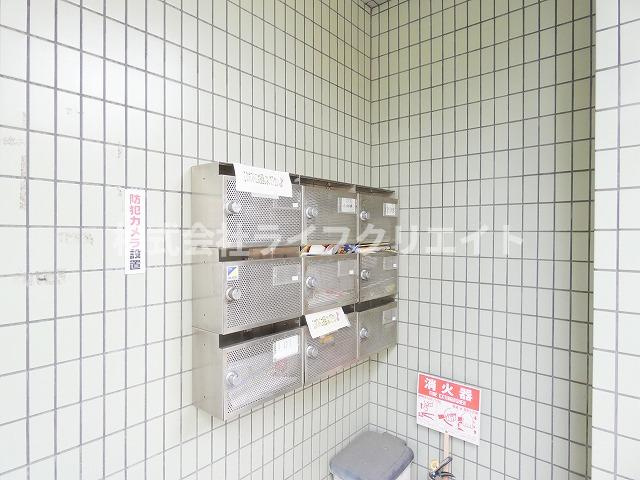 メゾン田中のエントランス