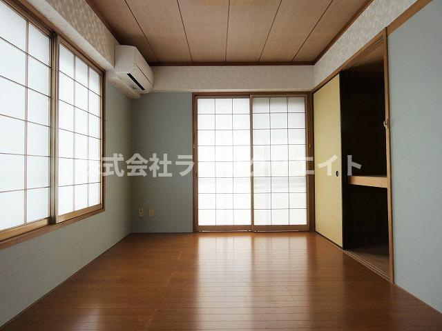 メゾン田中の洋室