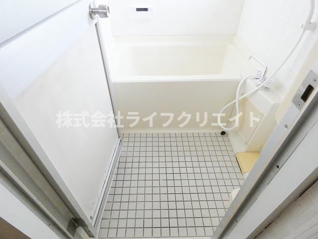 メゾン田中の浴室