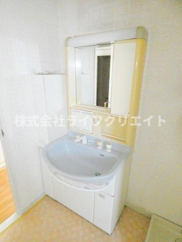 メゾン田中の独立洗面台