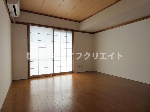 メゾン田中の内装